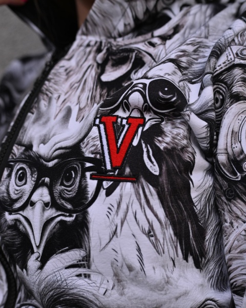 Bluza, której nie ma drugiej – Miejski Instynkt